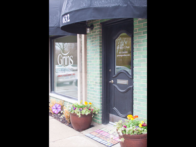 Welcome to Grins on Green Bay!